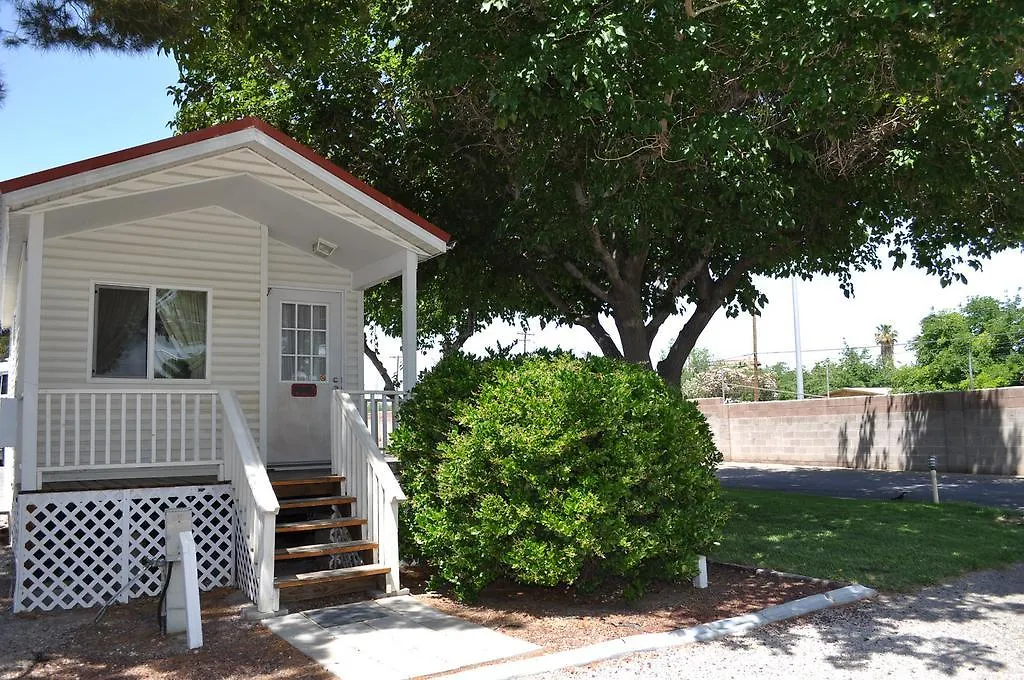 Las Vegas Camping Resort Cabin 5 2*, Las Vegas United States